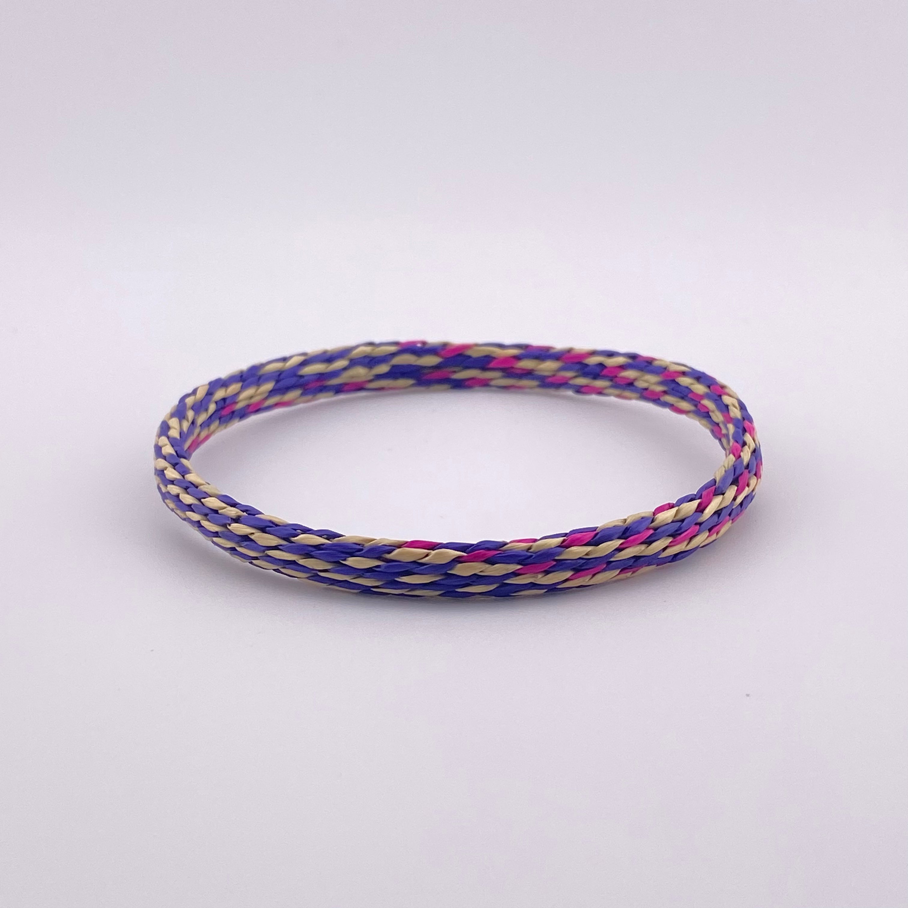 Nodi - klassischer Armreif