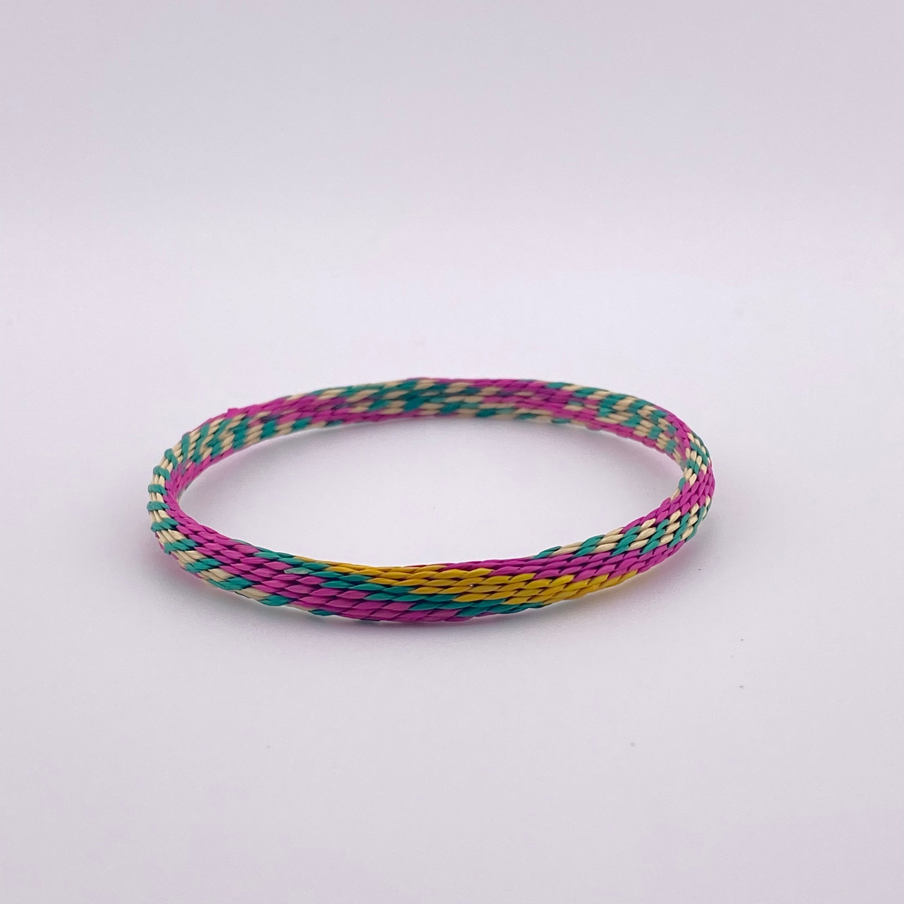 Nodi - klassischer Armreif