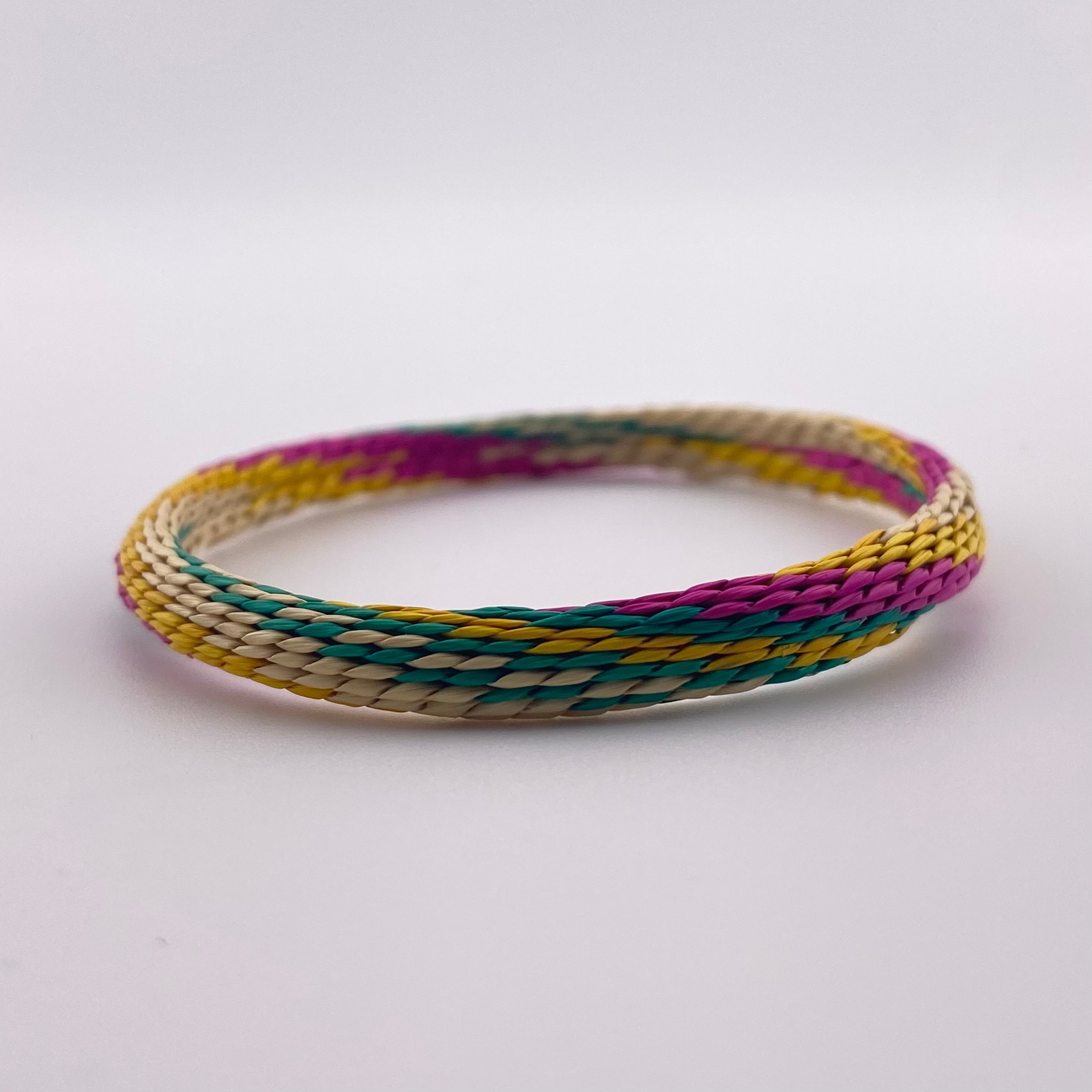 Nodi - klassischer Armreif